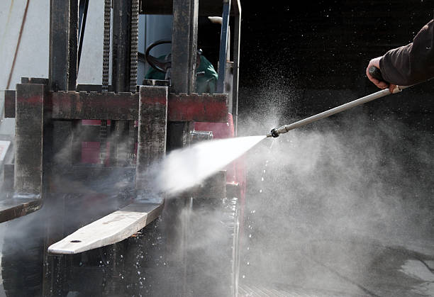 Best Pressure Washing Siding  in Carbondale, PA